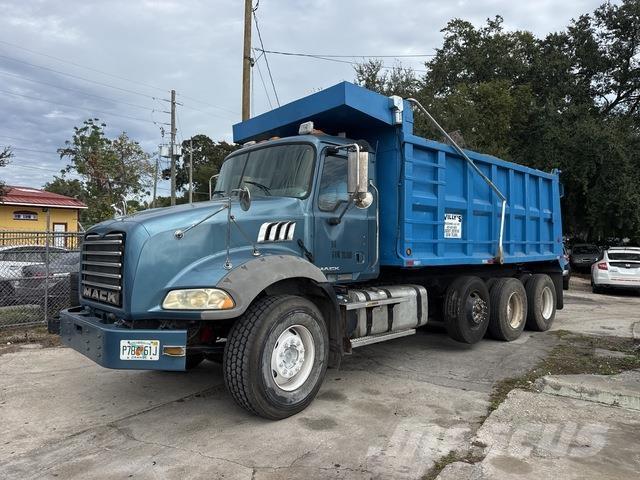 Mack GU813 Camion ribaltabili
