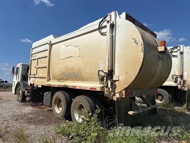 Mack LEU613 Camion dei rifiuti