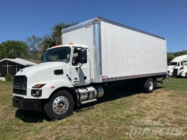 Mack MD6 Camion cassonati
