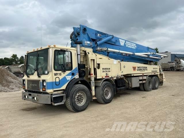 Mack MR Autopompe per calcestruzzo