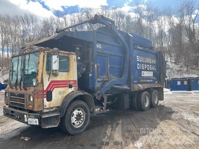 Mack MRU613 Camion dei rifiuti