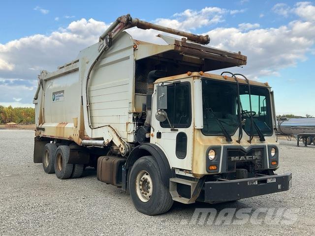 Mack MRU613 Camion dei rifiuti