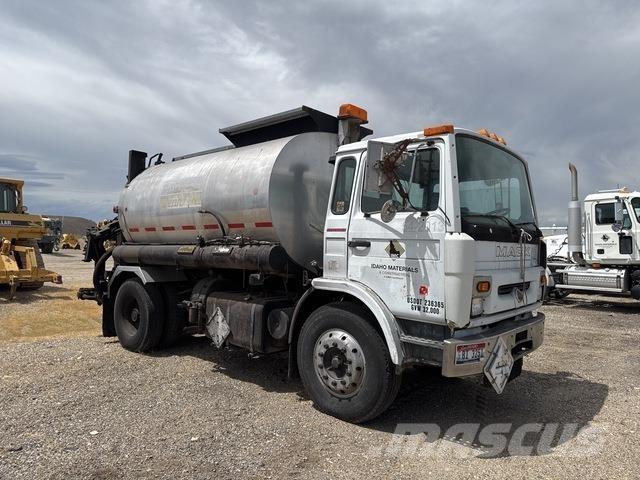 Mack MS Betoniere