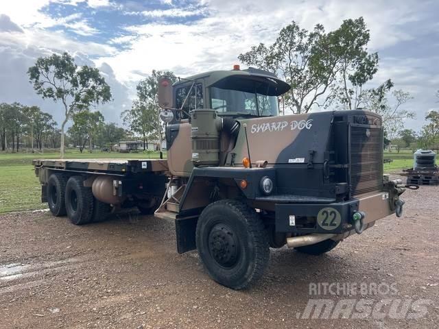 Mack R686T Camion con sponde ribaltabili