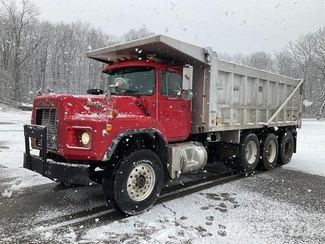 Mack RB688S Camion ribaltabili