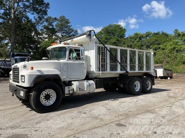 Mack RD600 Camion ribaltabili
