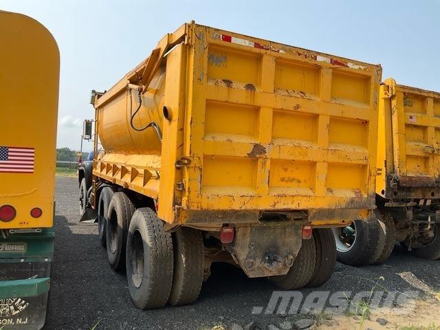 Mack RD686SX Camion ribaltabili