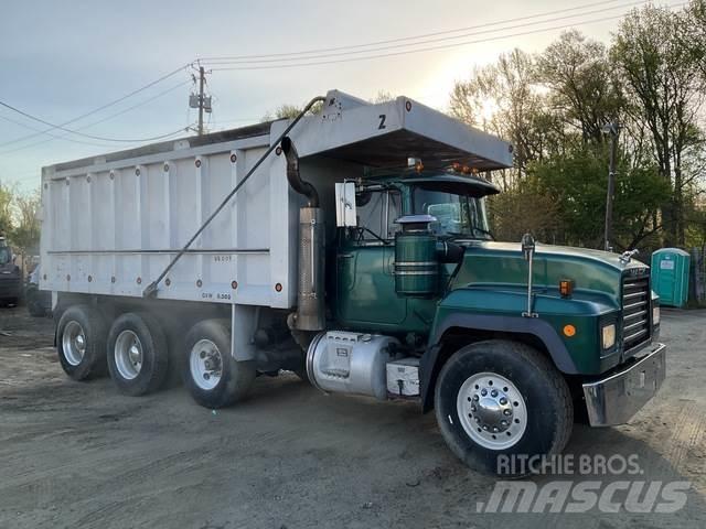 Mack RD688S Camion ribaltabili