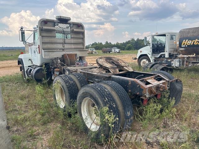 Mack RD688S Motrici e Trattori Stradali