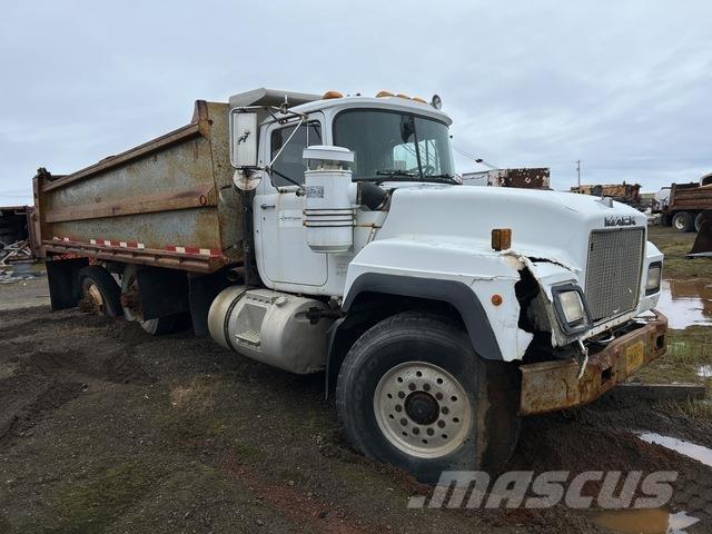Mack RD688S Camion ribaltabili