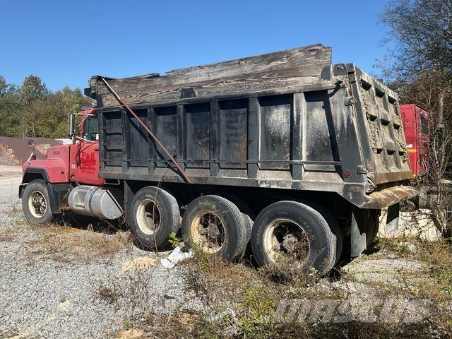 Mack RD688S Camion ribaltabili