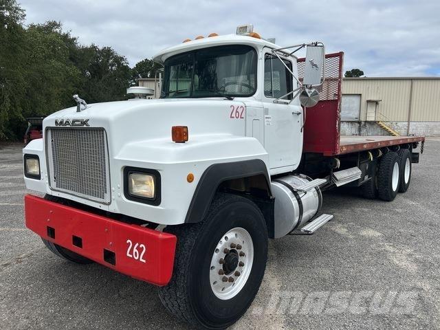 Mack RD690S Camion con sponde ribaltabili