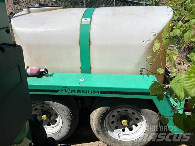 Magnum MWT500 Rimorchi cisterna