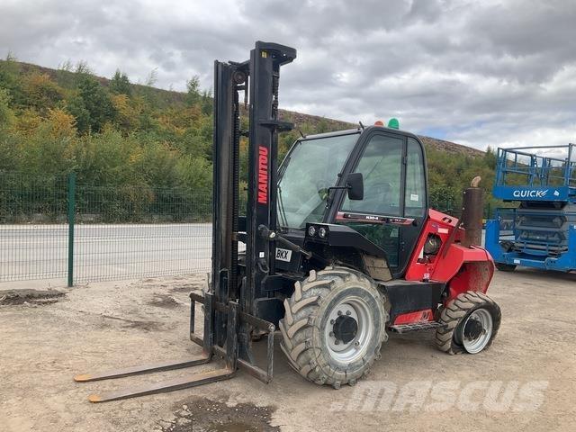 Manitou M30-4 Elevatore per esterni