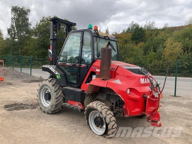 Manitou M30-4 Elevatore per esterni