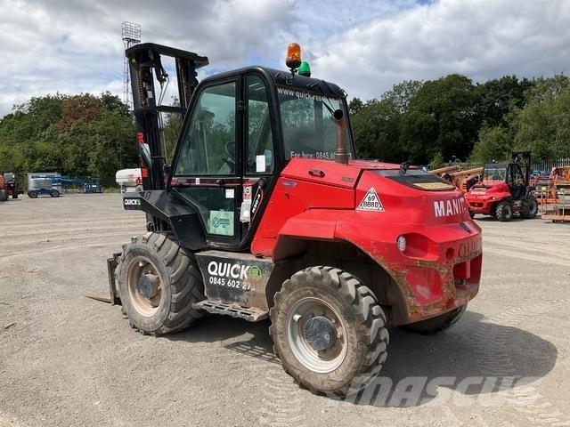 Manitou M30-4 Elevatore per esterni