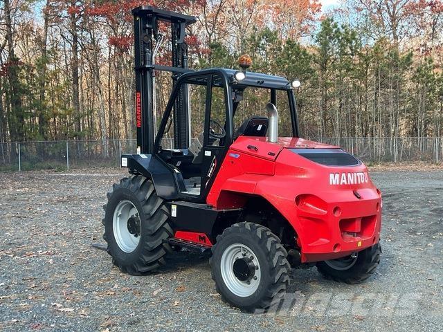 Manitou M30-4 Elevatore per esterni