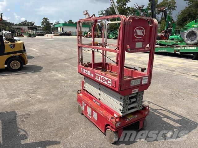 MEC 1330SE Piattaforme a pantografo