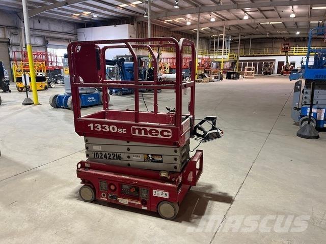 MEC 1330SE Piattaforme a pantografo