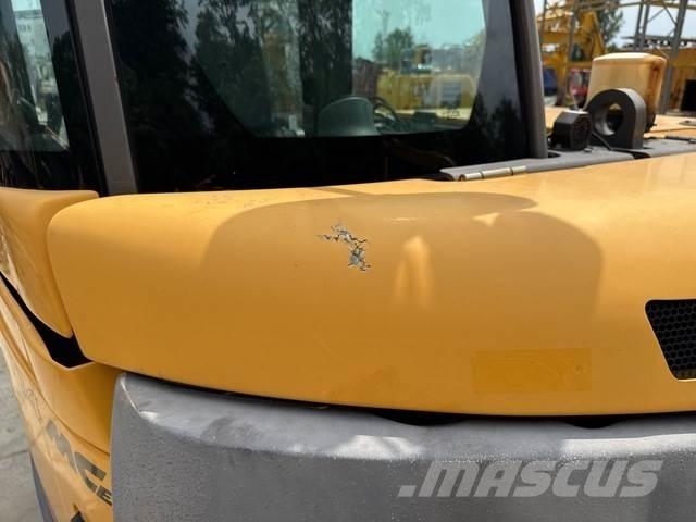 Mecalac 714MC Escavatori cingolati