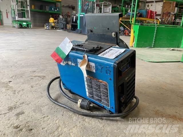 Miller CST 282 Attrezzature per saldature