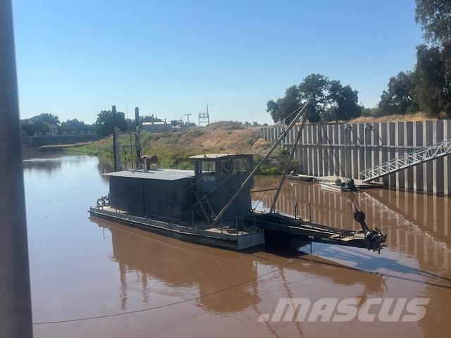  Moore Barche da lavoro, chiatte e pontoni