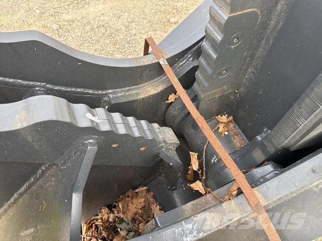 Mustang FH20 Costruzioni - Altro