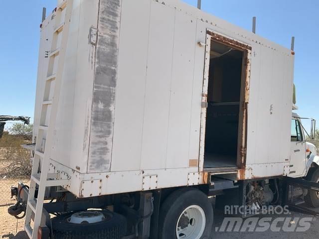 Navistar 4700 Camion cassonati