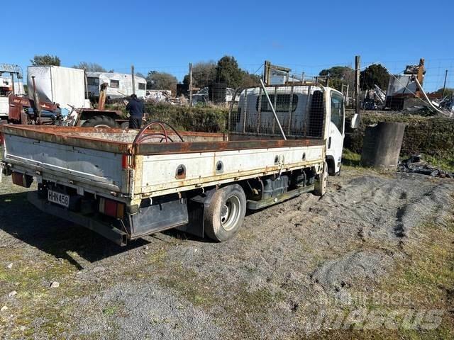Nissan Atlas Camion con sponde ribaltabili