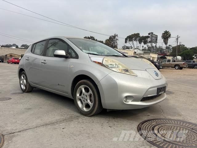 Nissan Leaf Auto