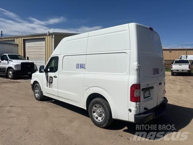 Nissan NV Furgone chiuso
