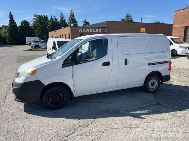 Nissan NV200 Furgone chiuso