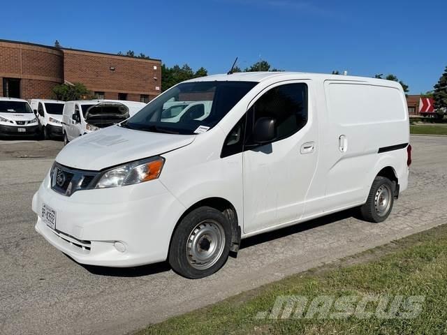 Nissan NV200 Furgone chiuso