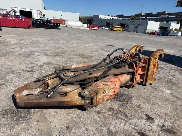 NPK M38 Frantumatori da cantiere