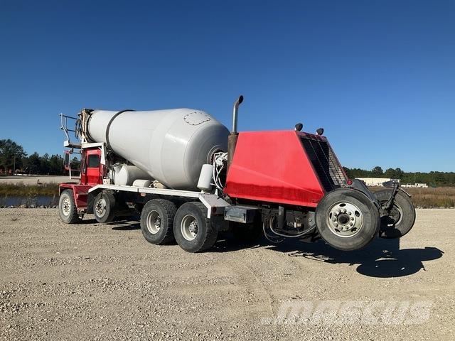 Oshkosh  Camion altro