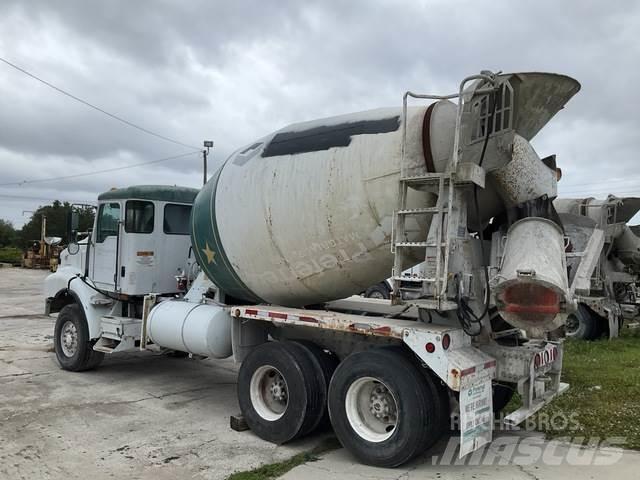 Oshkosh F2346 Camion altro