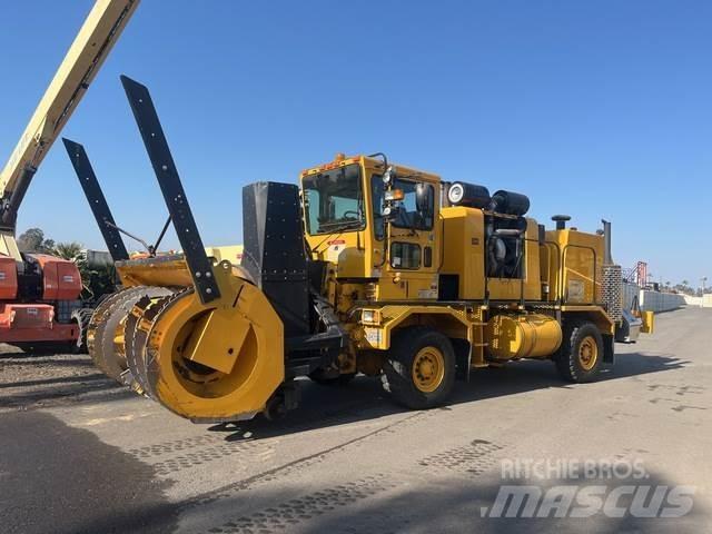 Oshkosh H2923B Spazzaneve