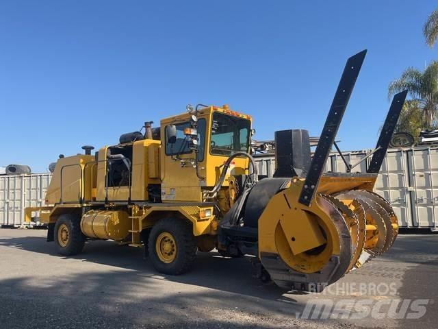 Oshkosh H2923B Spazzaneve