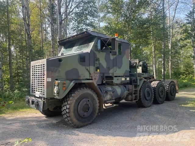 Oshkosh M1070 Motrici e Trattori Stradali