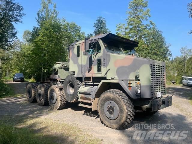 Oshkosh M1070 Motrici e Trattori Stradali