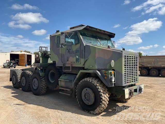 Oshkosh M1070 Carroattrezzi