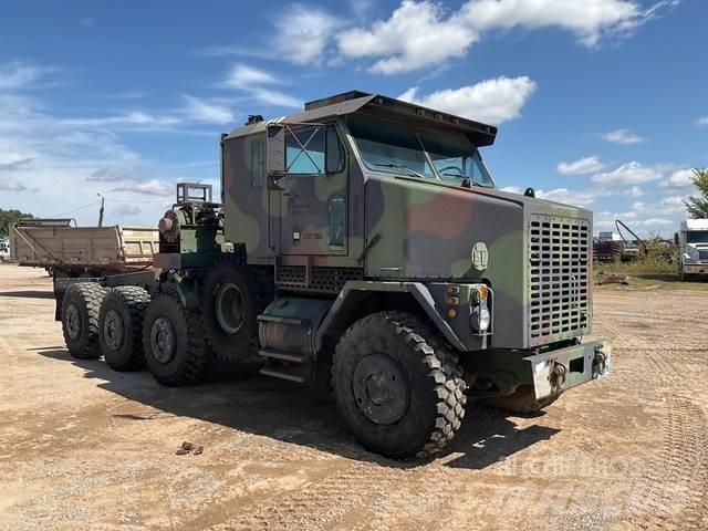 Oshkosh M1070 Carroattrezzi