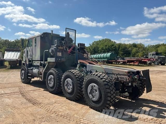 Oshkosh M1070 Carroattrezzi