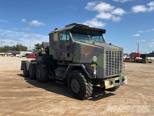 Oshkosh M1070 Carroattrezzi