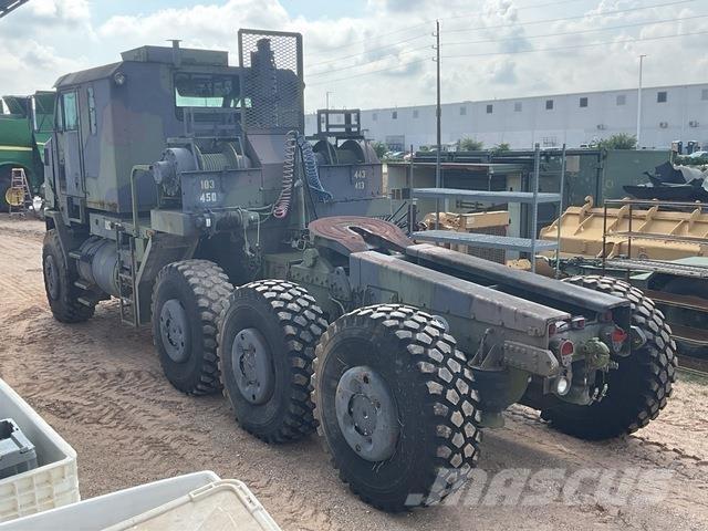 Oshkosh M1070 Carroattrezzi