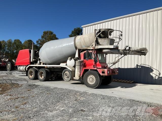 Oshkosh S-2146 Camion altro