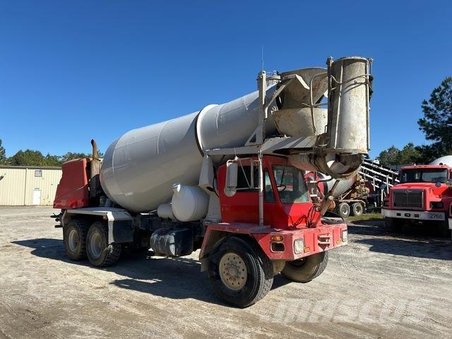 Oshkosh S-2346 Camion altro