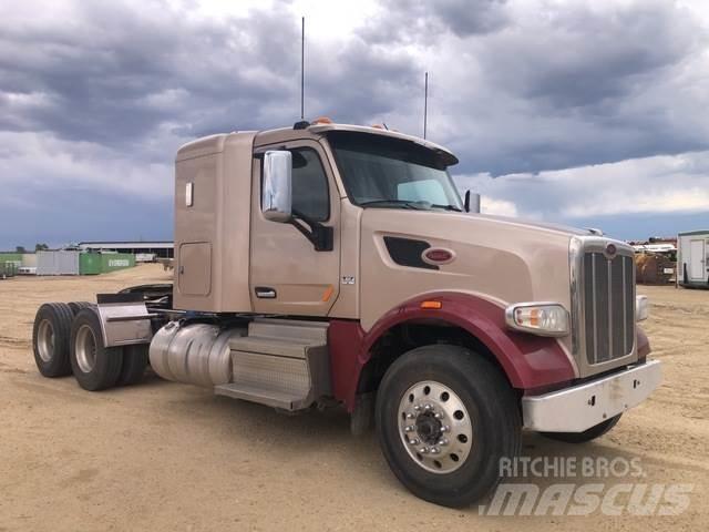 Peterbilt  Motrici e Trattori Stradali