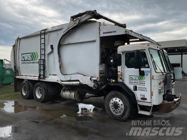 Peterbilt 320 Camion dei rifiuti