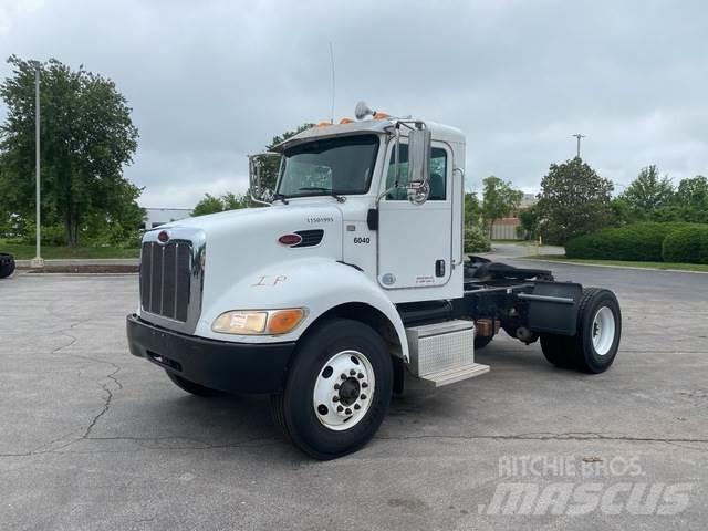 Peterbilt 337 Motrici e Trattori Stradali